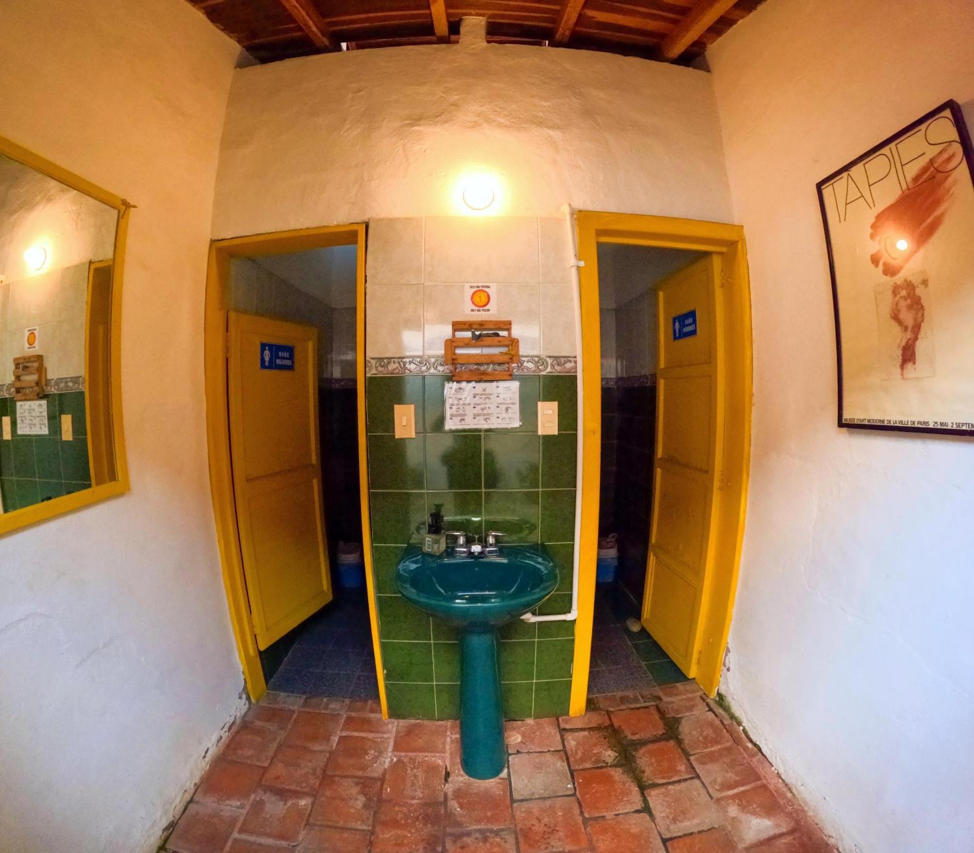 Trip Monkey Hostal